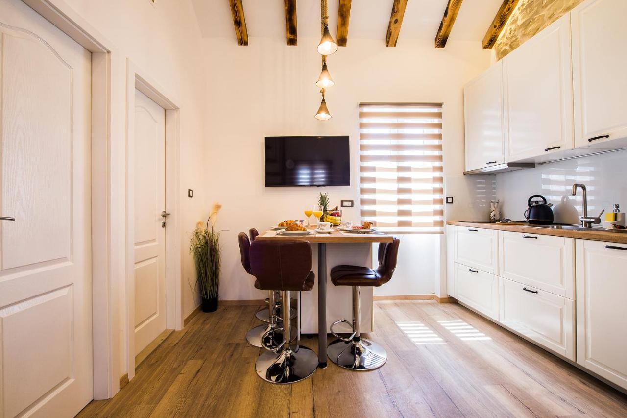 Apartamento Reval Luxury Stone House Apartments**** Split