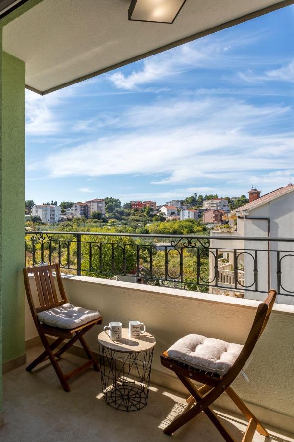 Apartman Lukiana*** *