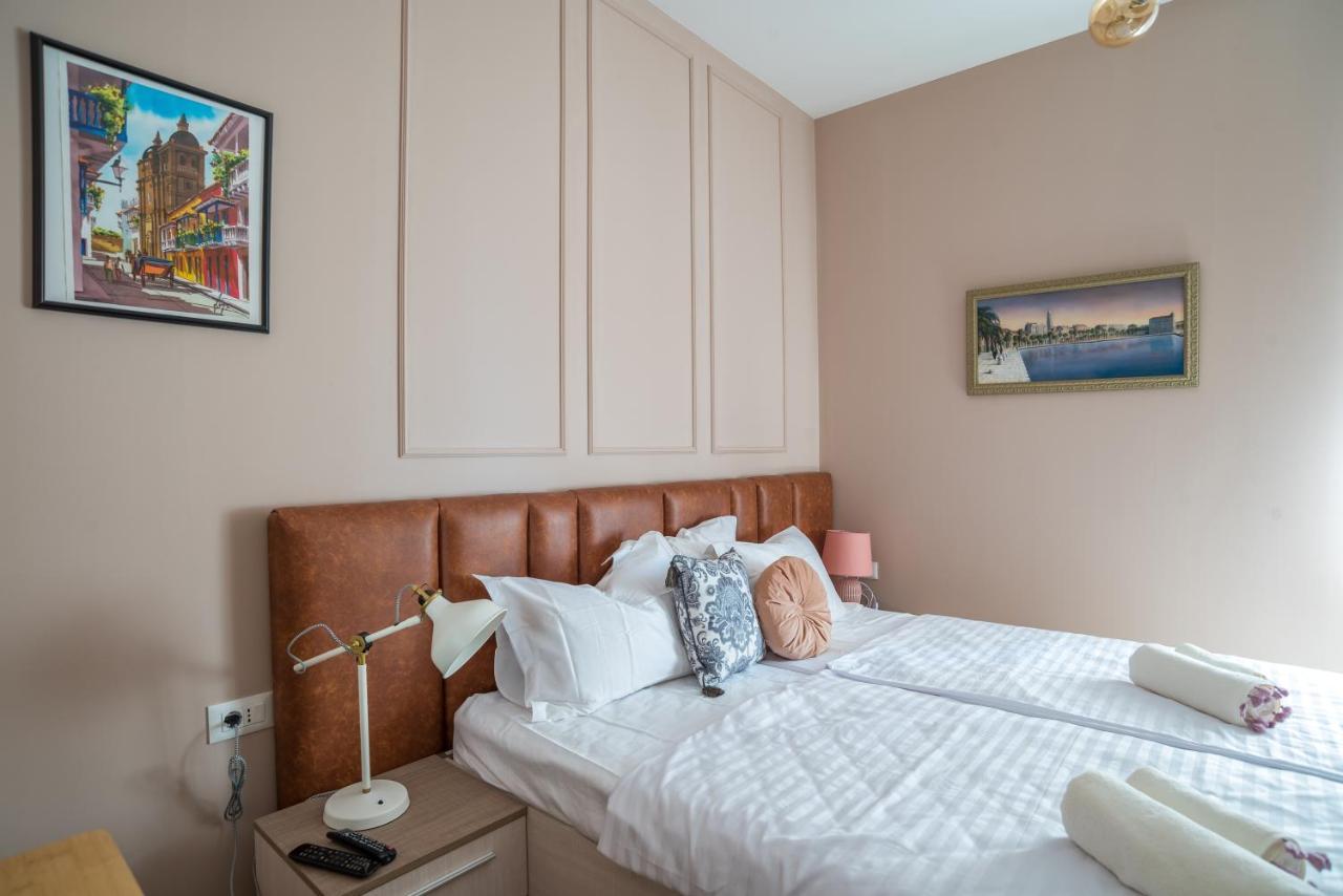 Center De Lux “ Zara “ Apartman *