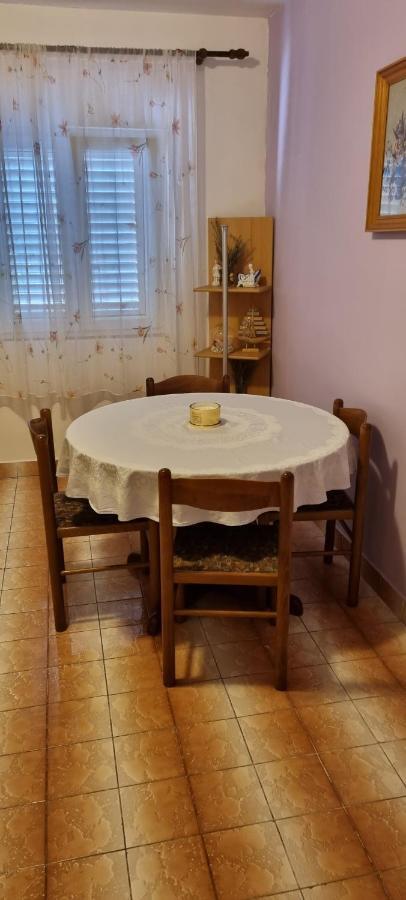 Guest House Ana Apartment Split