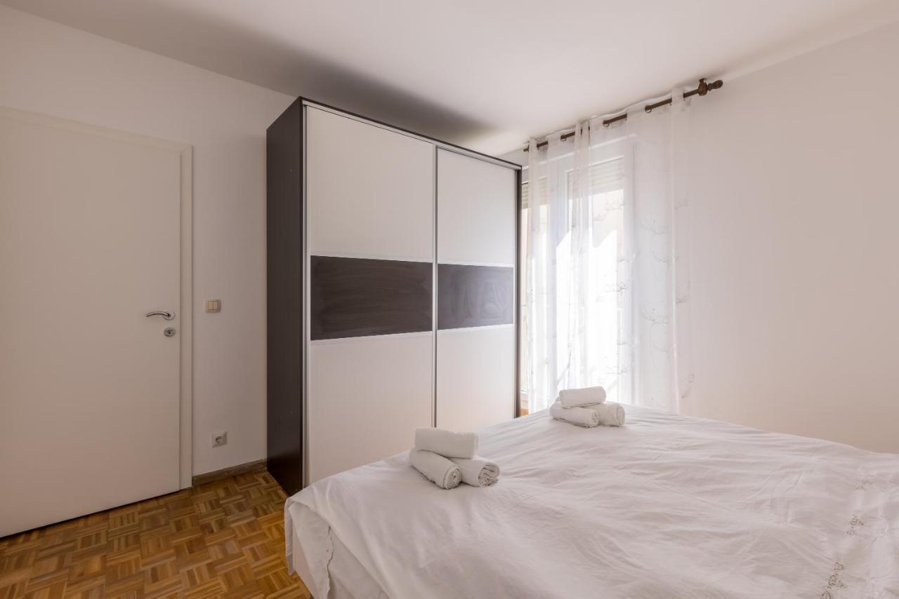 Larus Apartman