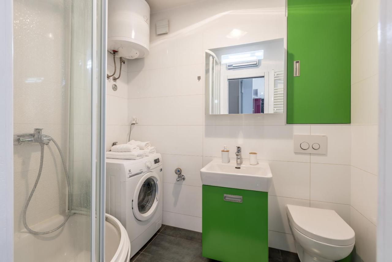 First Choice Apartment Split