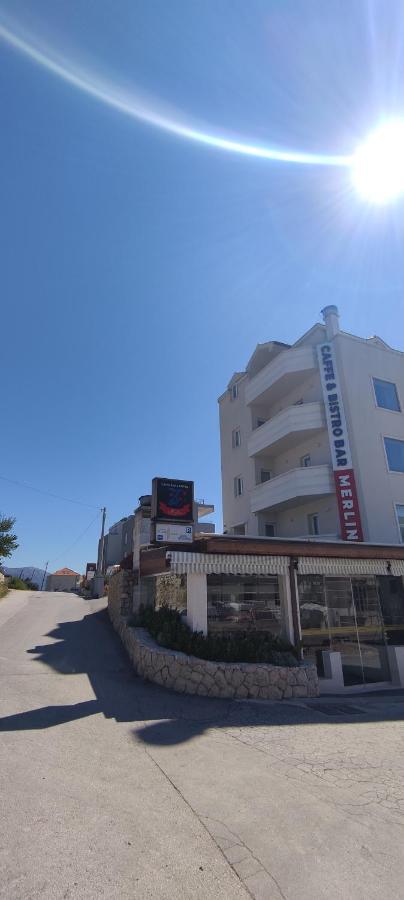 Apartment Zigo Modern Near