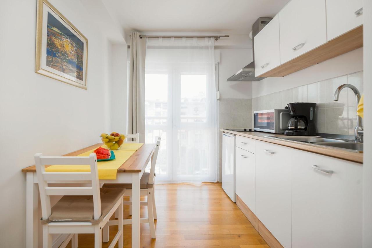 Mares Apartment Split