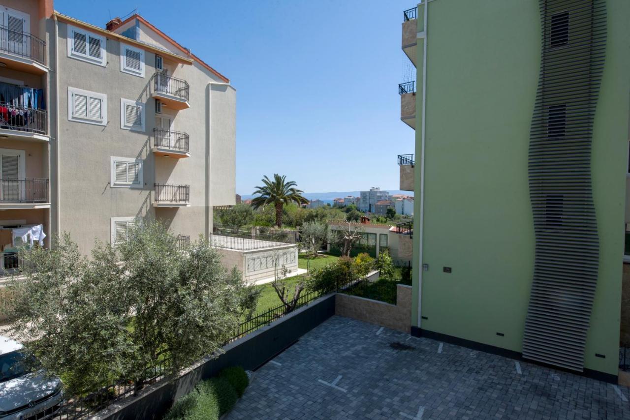 Eni Apartment