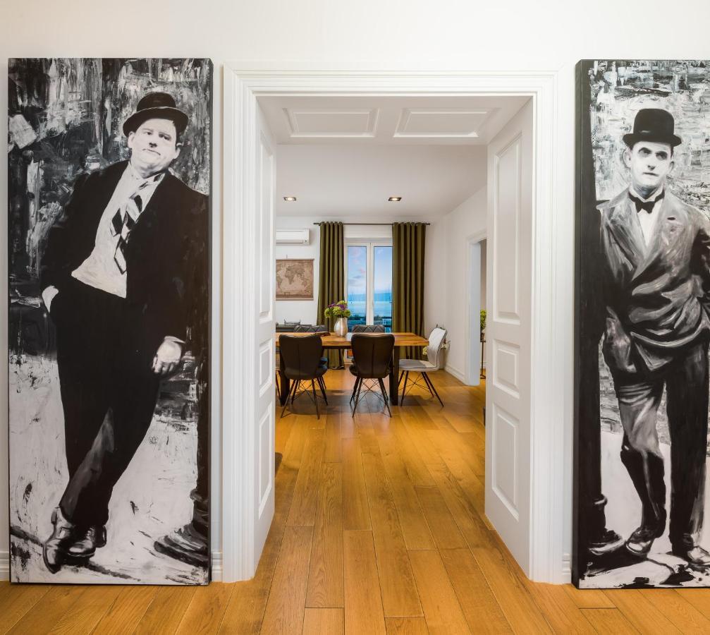 Charlie Chaplin * Split