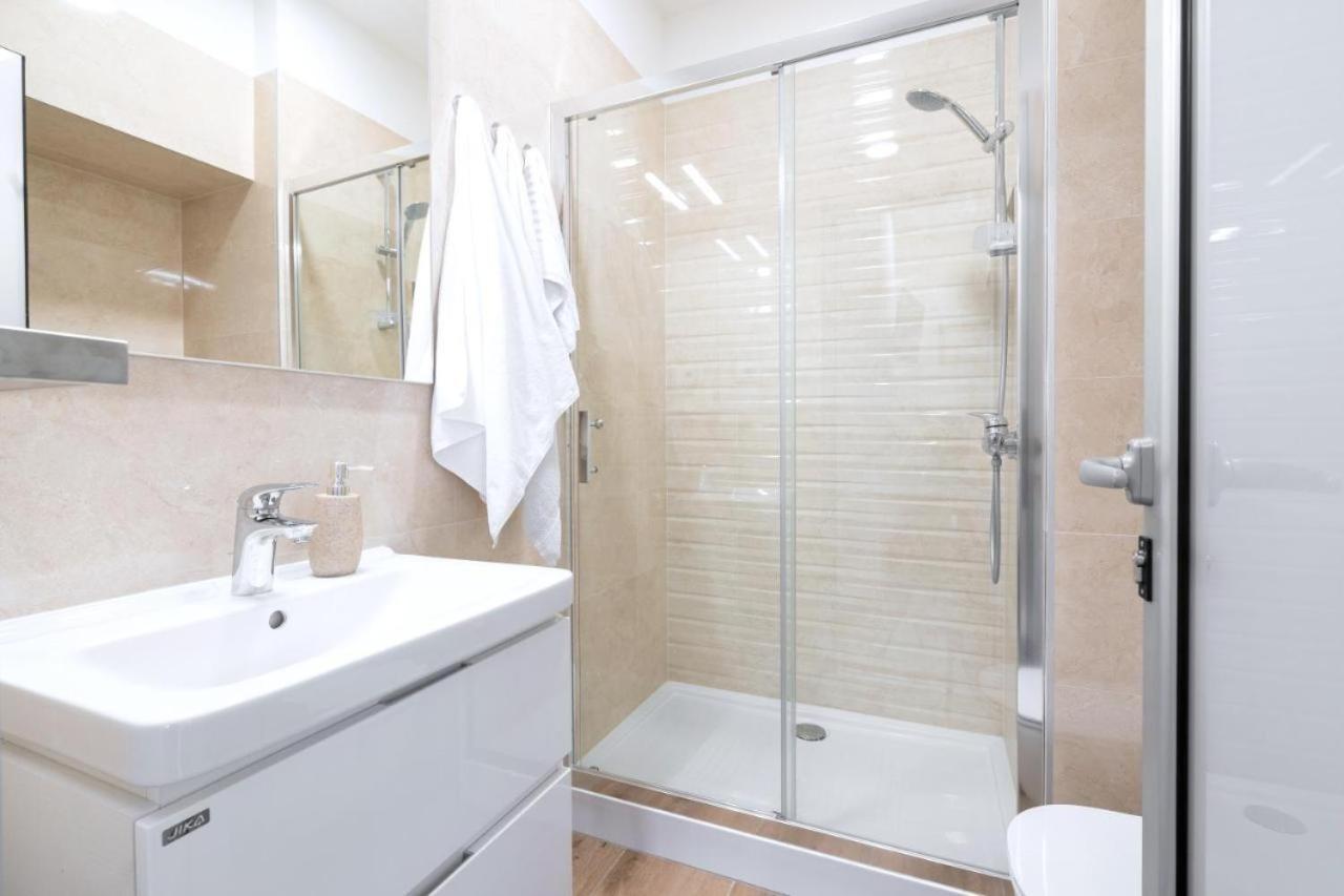 Centre Zlatan Rooms&studio Bed & Breakfast *