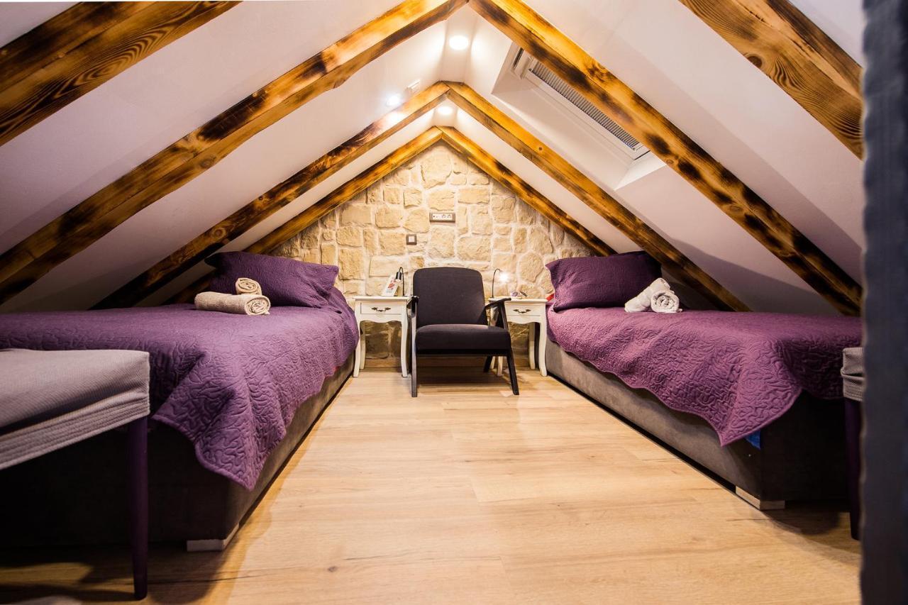 Apartamento Reval Luxury Stone House Apartments****
