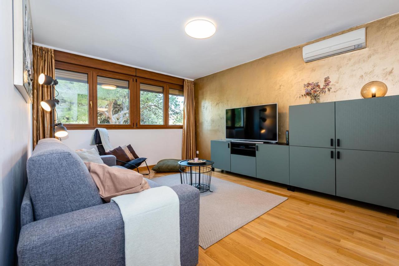 Luxury Ariston Apartman *