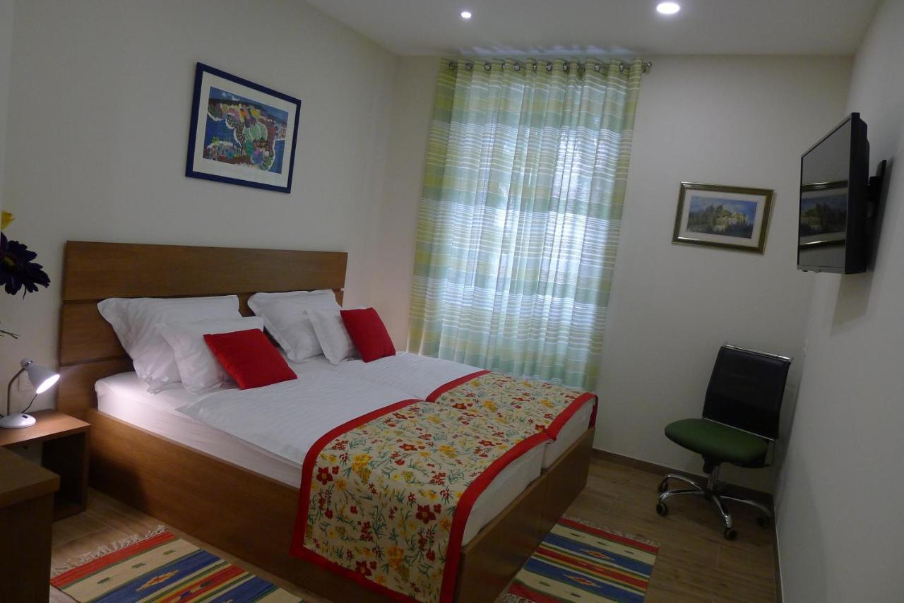 Bed & Breakfast Centre Zlatan Rooms&studio