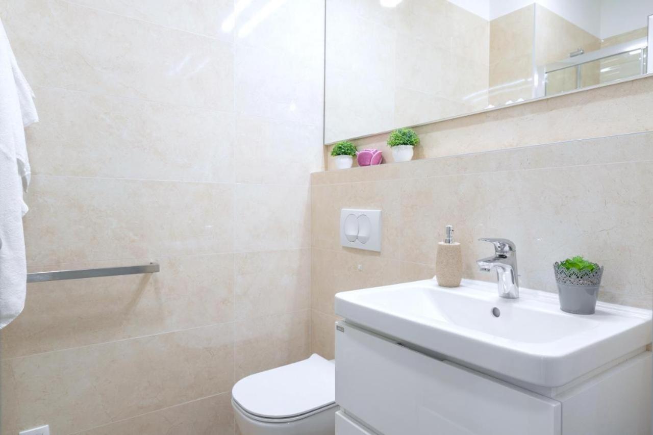 Bed & Breakfast Centre Zlatan Rooms&studio Split