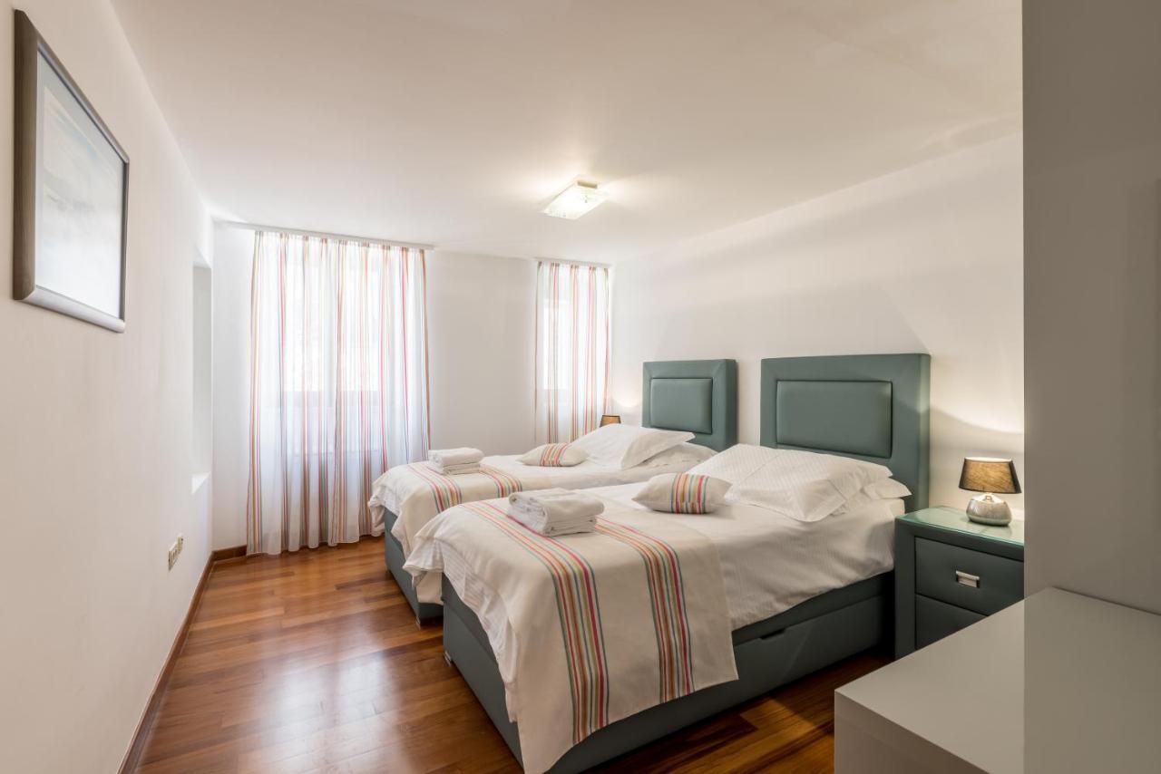 Apartment Peristil
