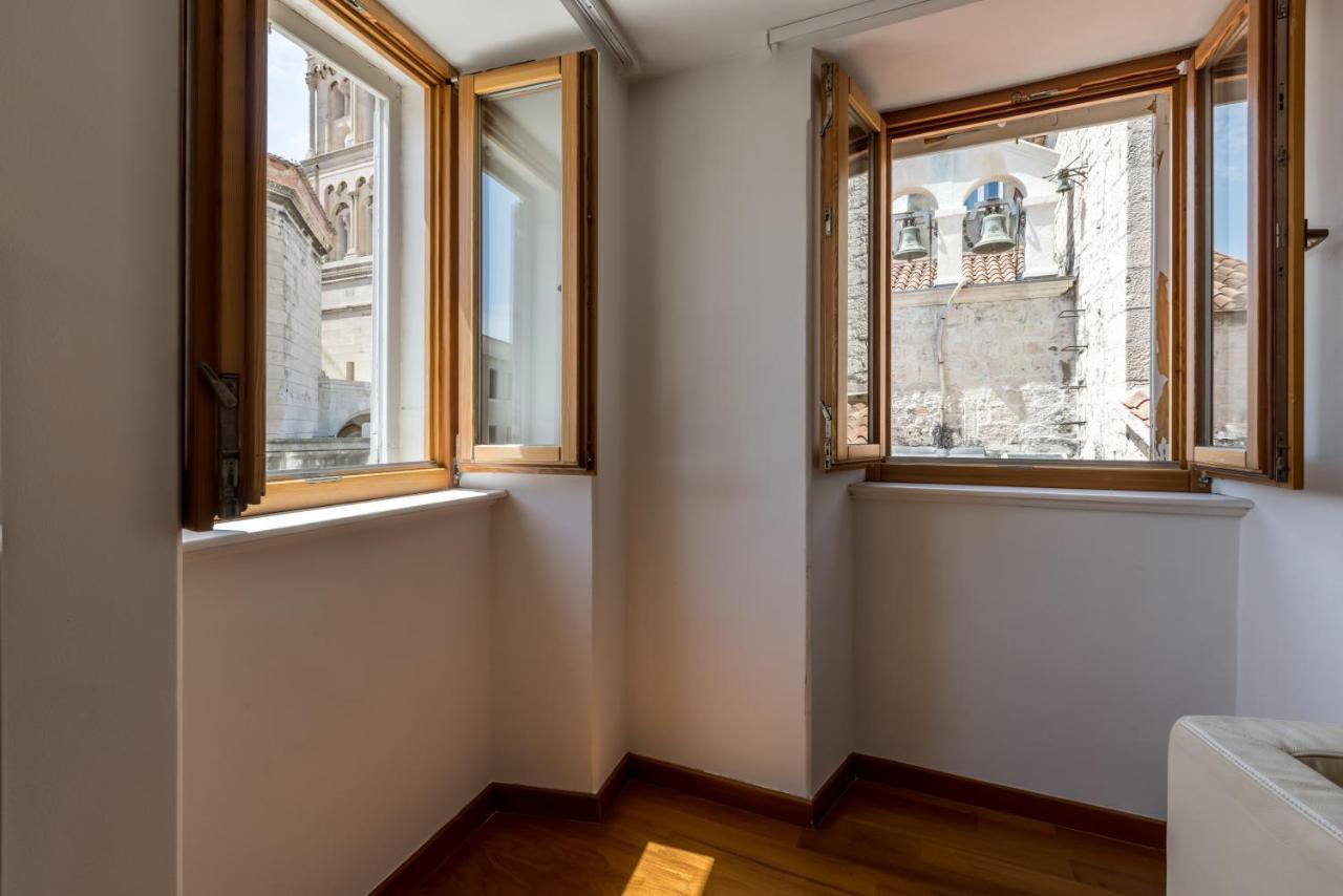 Apartment Peristil