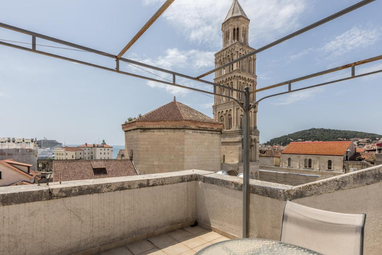 Peristil Apartment Split