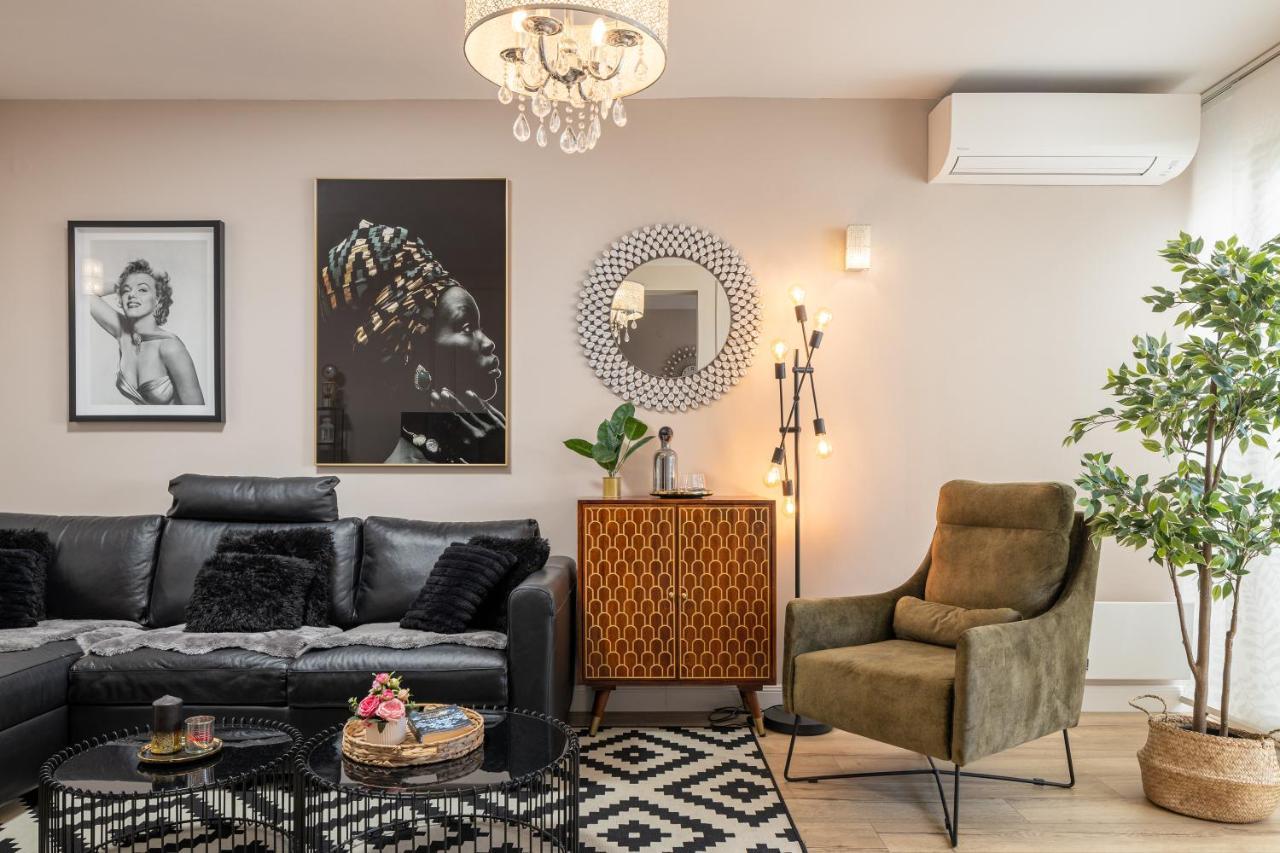 Luxe Apartment Split