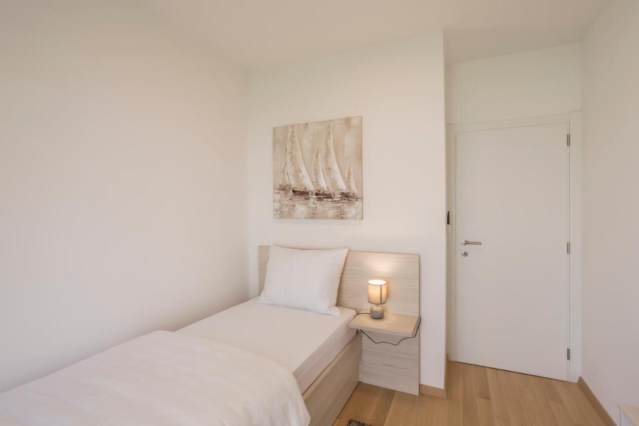 Apartment Coastal 1 *