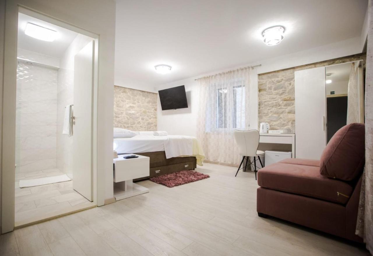 Lions Luxury 4* Split