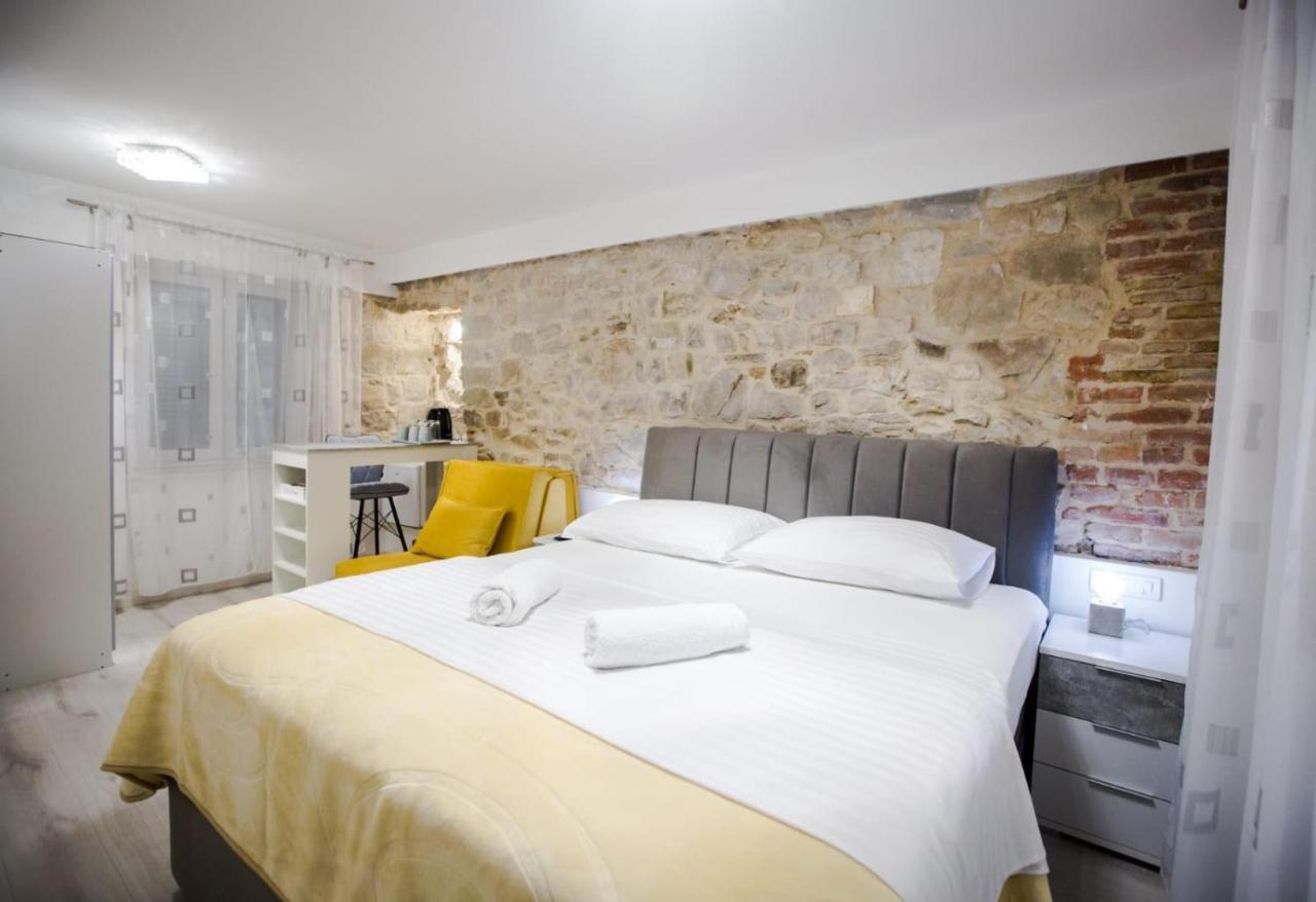 Gostinjska kuća Lions Luxury 4*