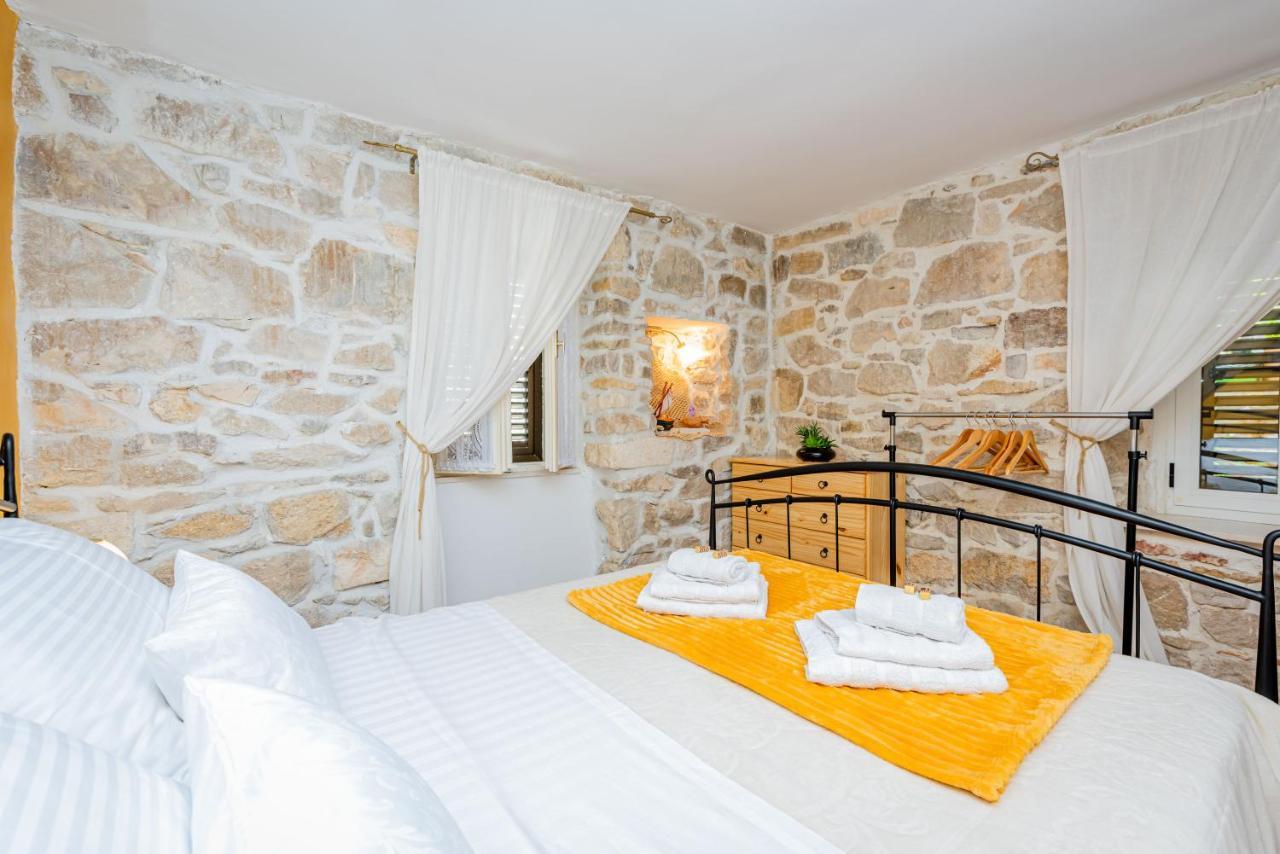 Apartment Golden Dream In Diocletian Palace