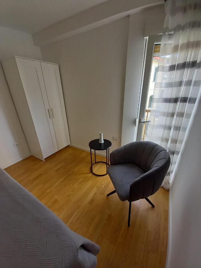 Apartment Leela