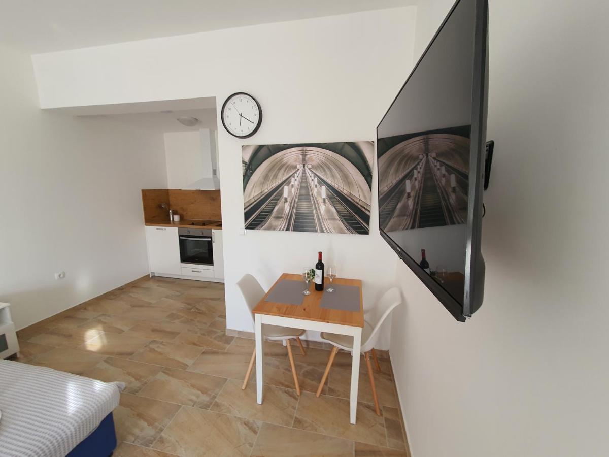 Studio Kila Apartment