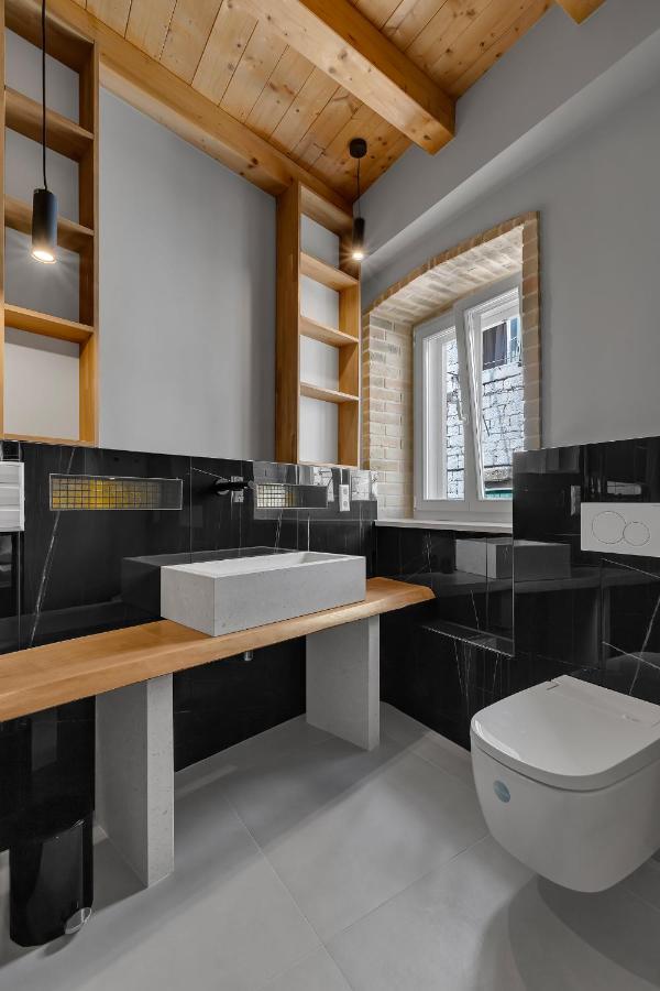 Diocletian Palace Lux Apartman Cu 2-diocletian Palace Apartamento *