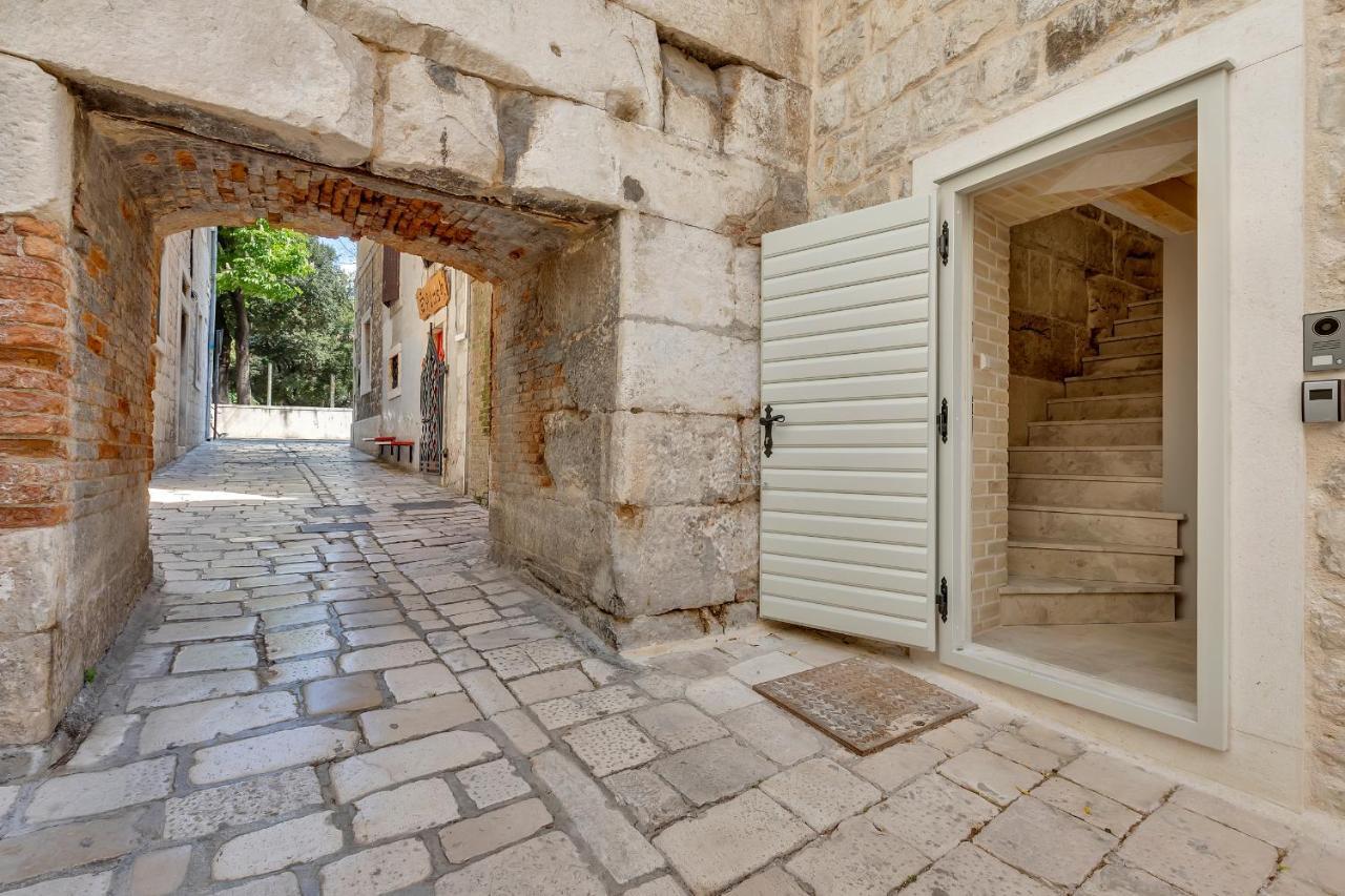 Diocletian Palace Lux Apartman Cu 2-diocletian Palace Apartamento Split