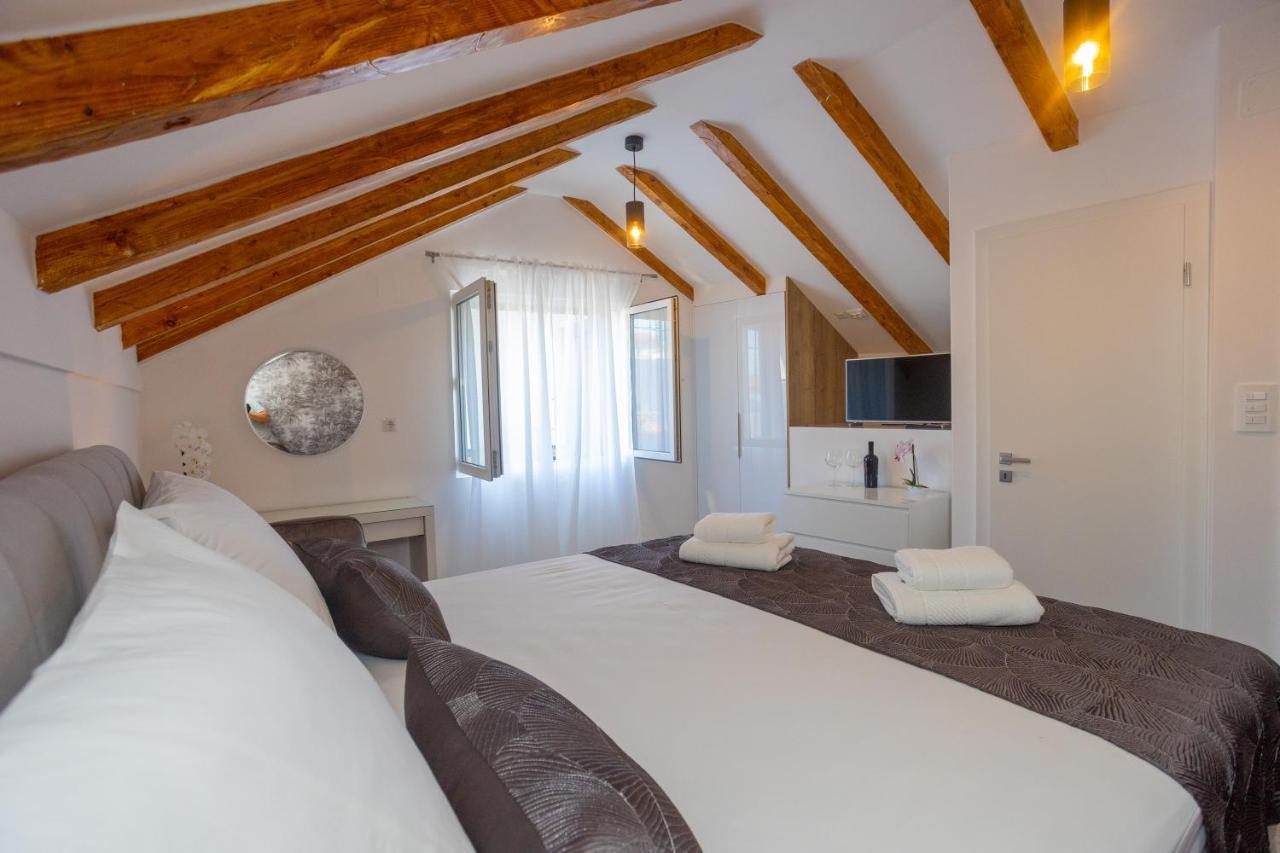 Vakantiehuis Stone House Iris Split