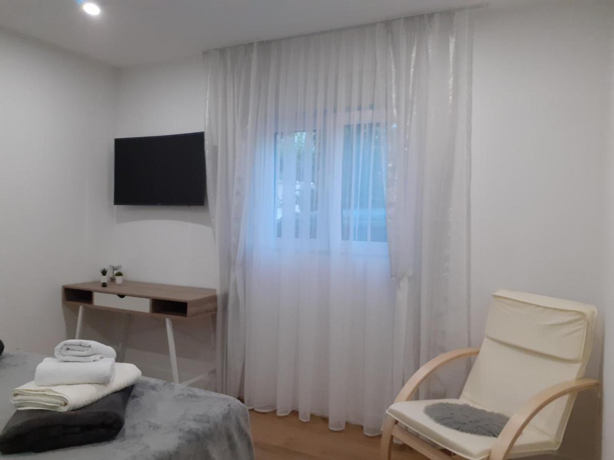 Apartment Luxury Dim *