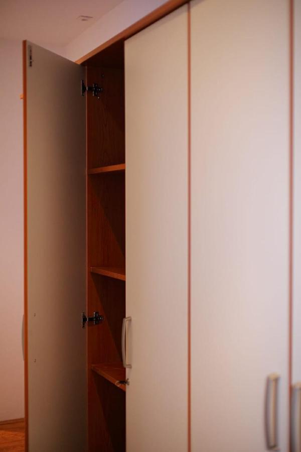 Appartement Live In *
