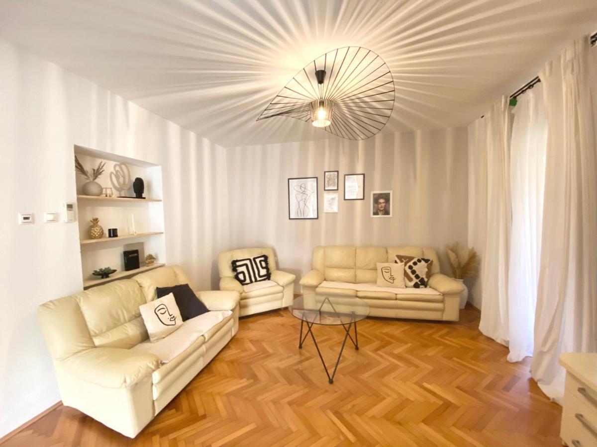 Santa Lucia Apartment *