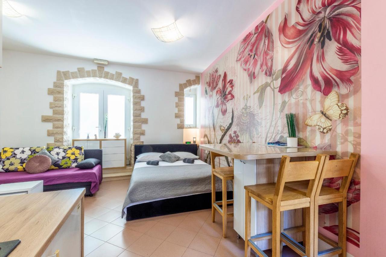Johnny Croatia With Hot Tub Apartment
