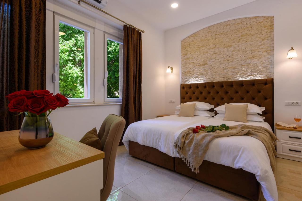 Summer Breeze Luxury