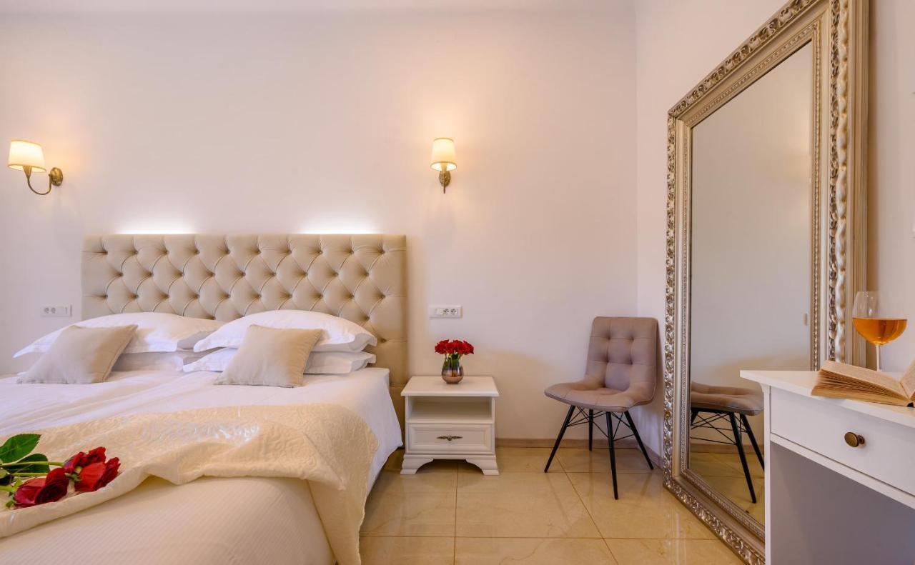Summer Breeze Luxury Gasthuis 4*
