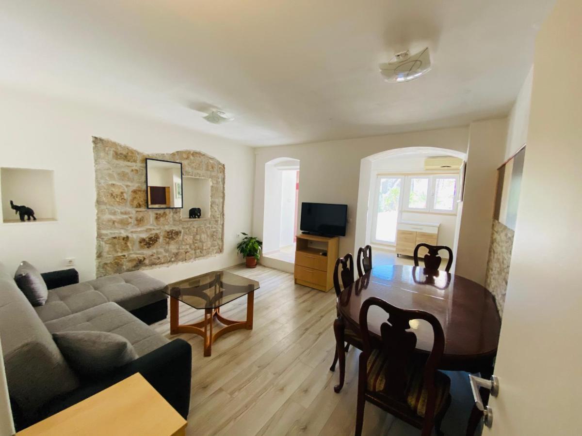 Dalmata Garden Apartment
