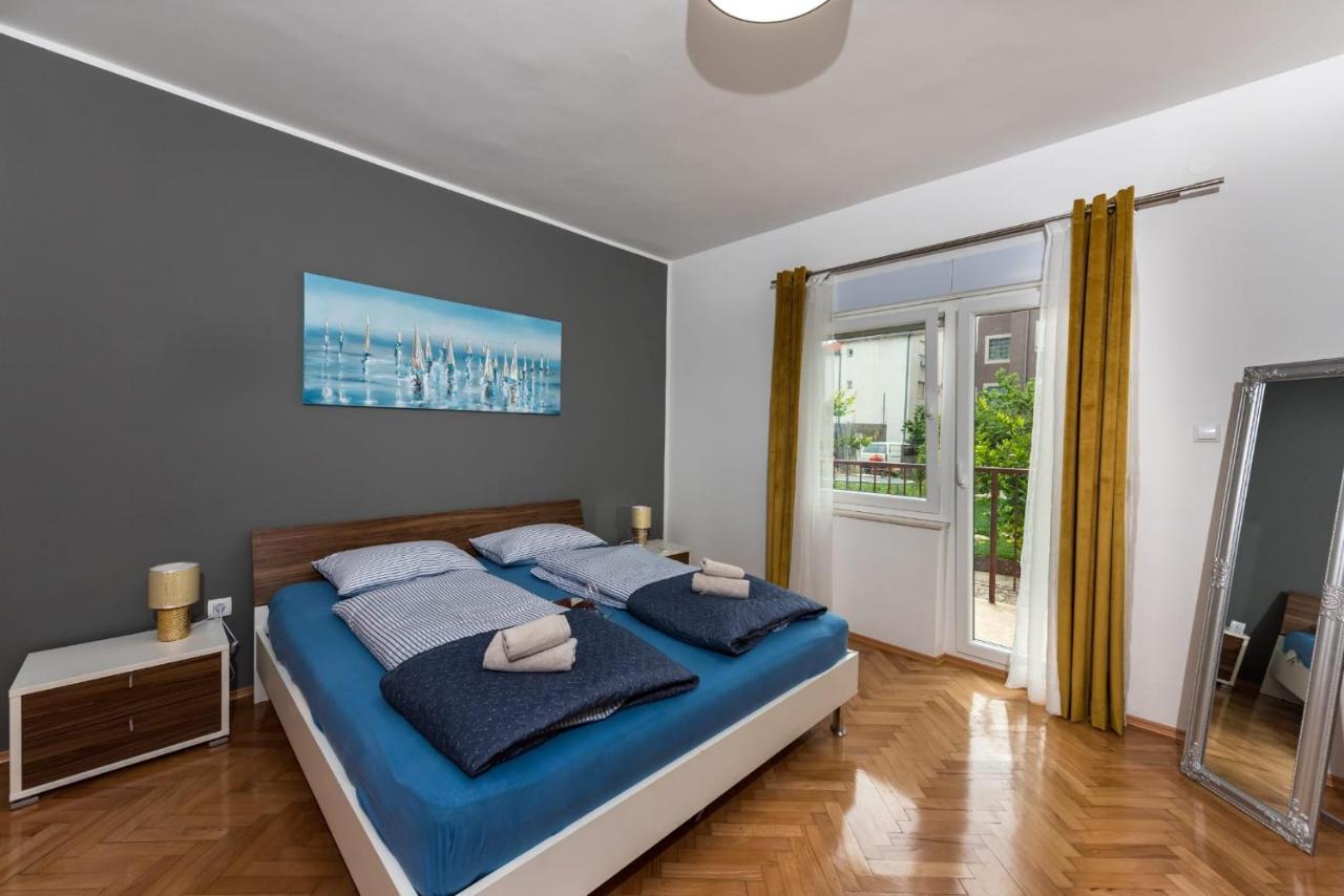 Apartment B&r