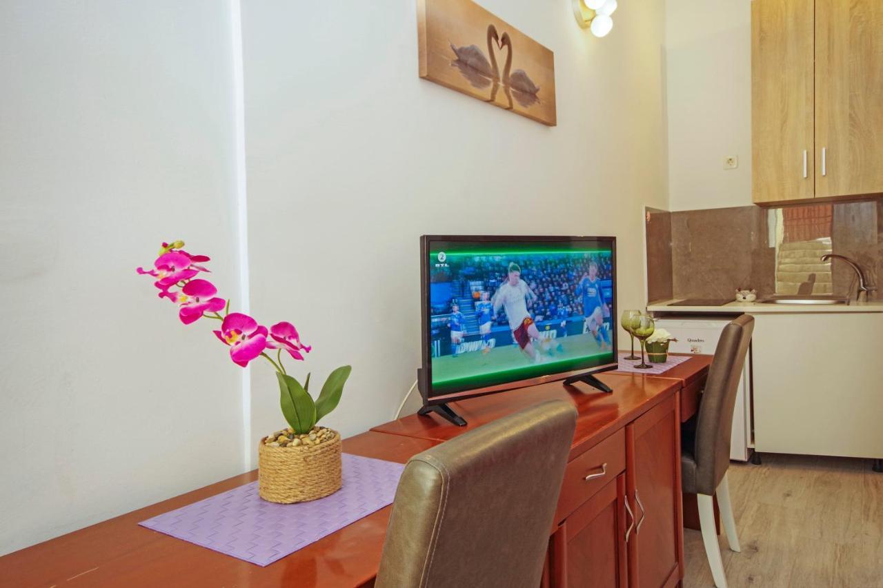 Studio Apartments Split Apartment *
