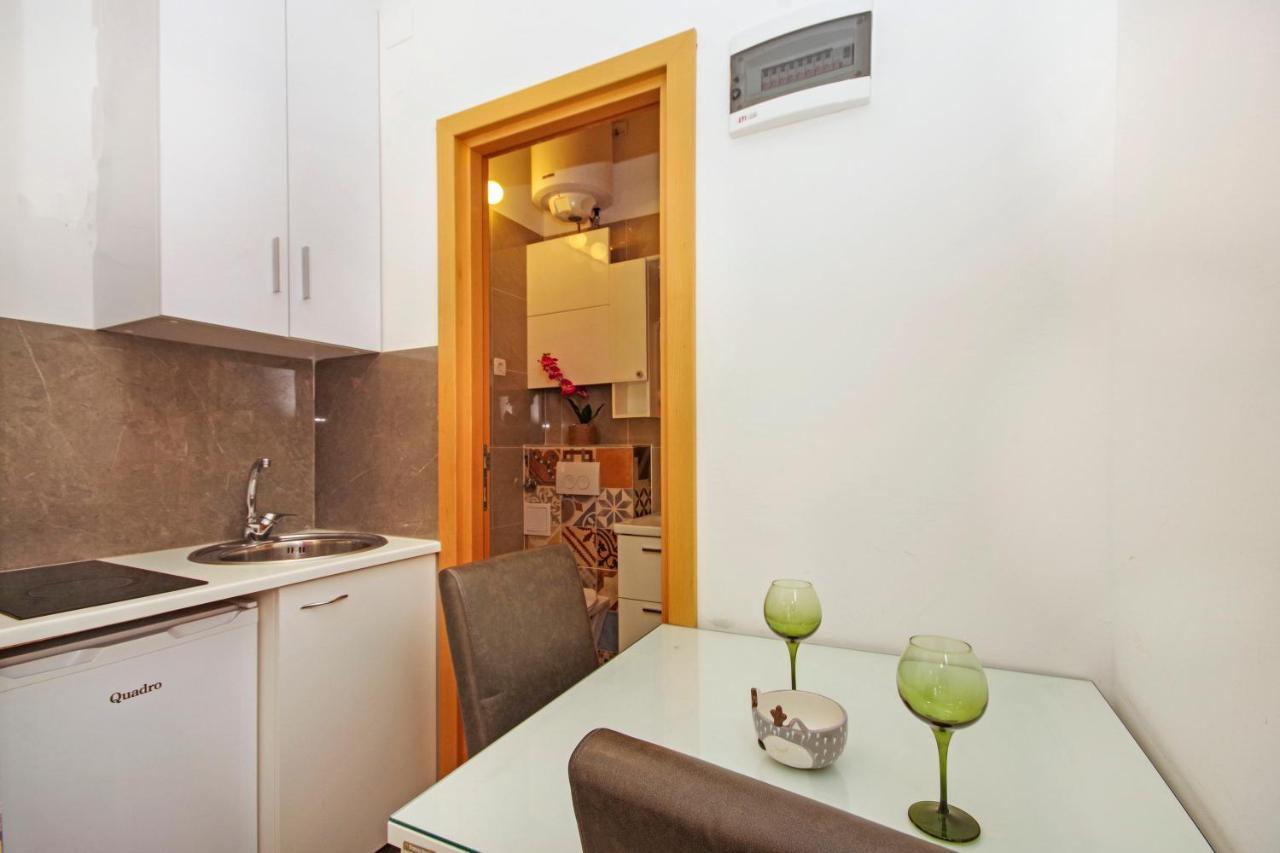 Studio Apartments Split Split