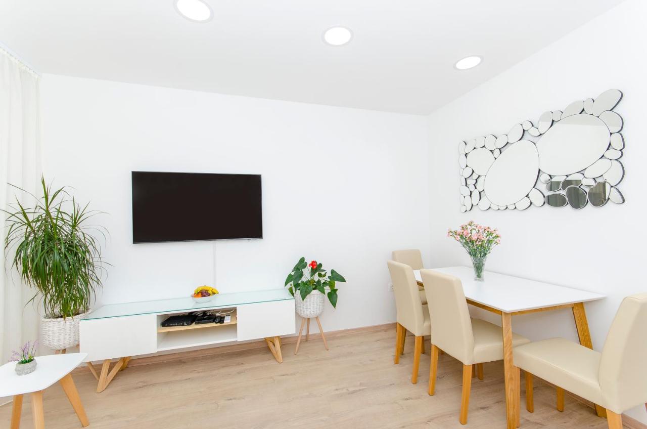 Lanuna Apartamento Split