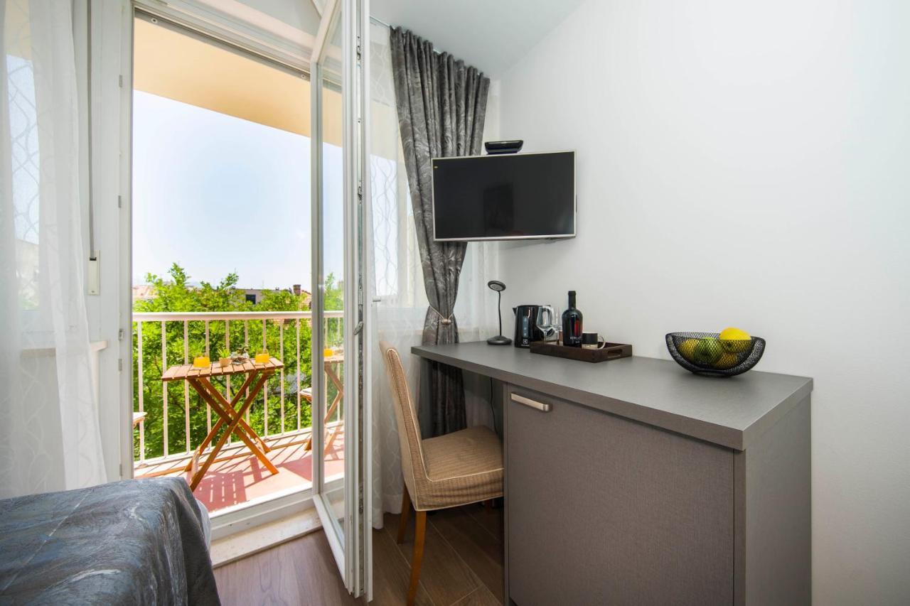 Sunrise View Balcony Split