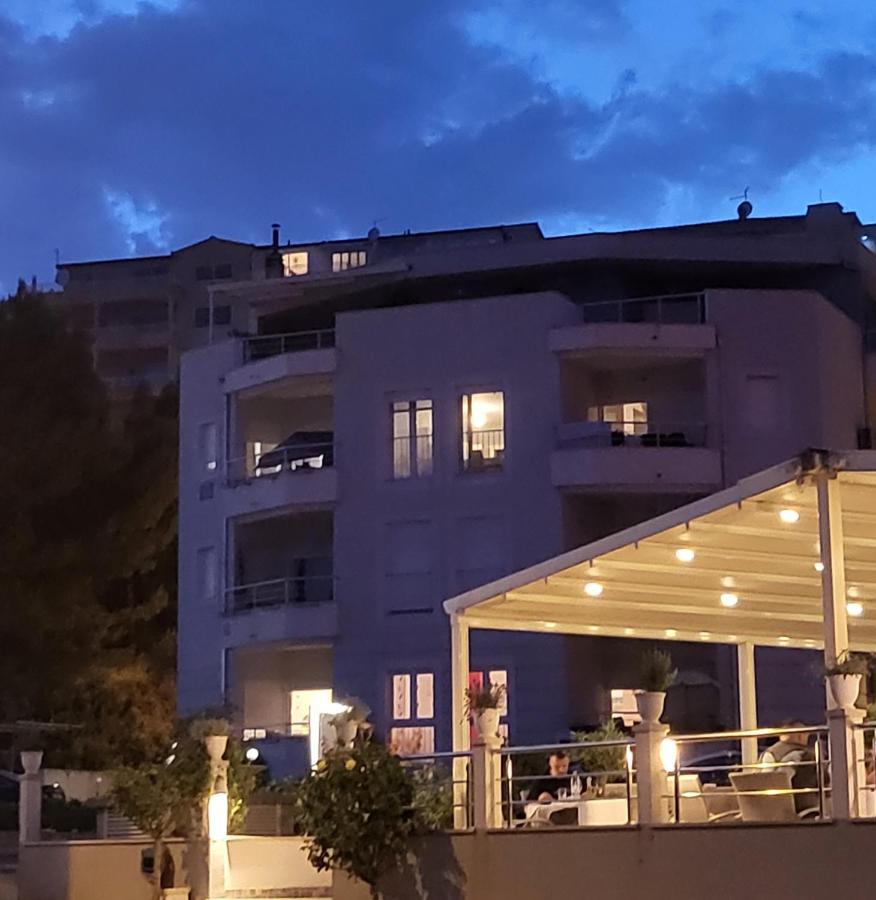 Appartement Adela Znjan