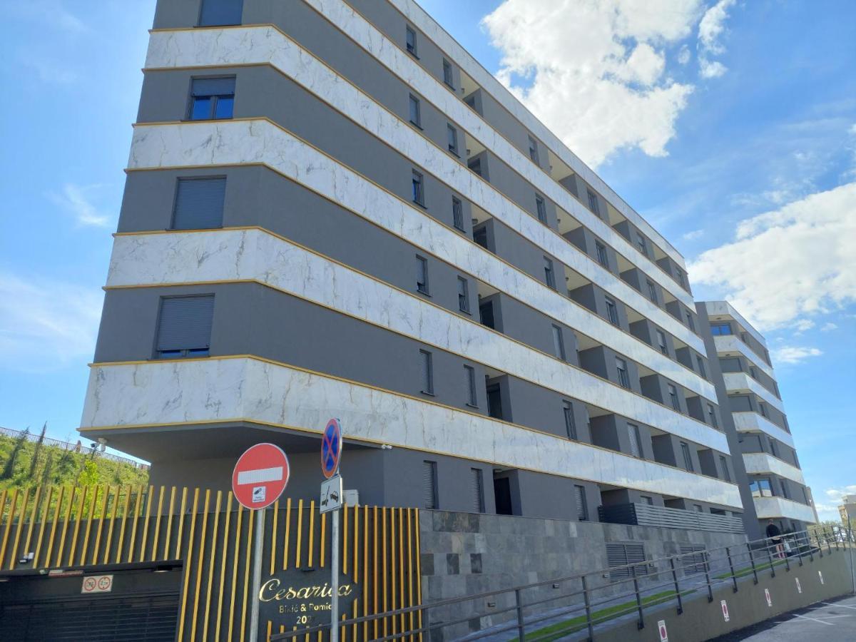 Paola With Free Private Parking Place *