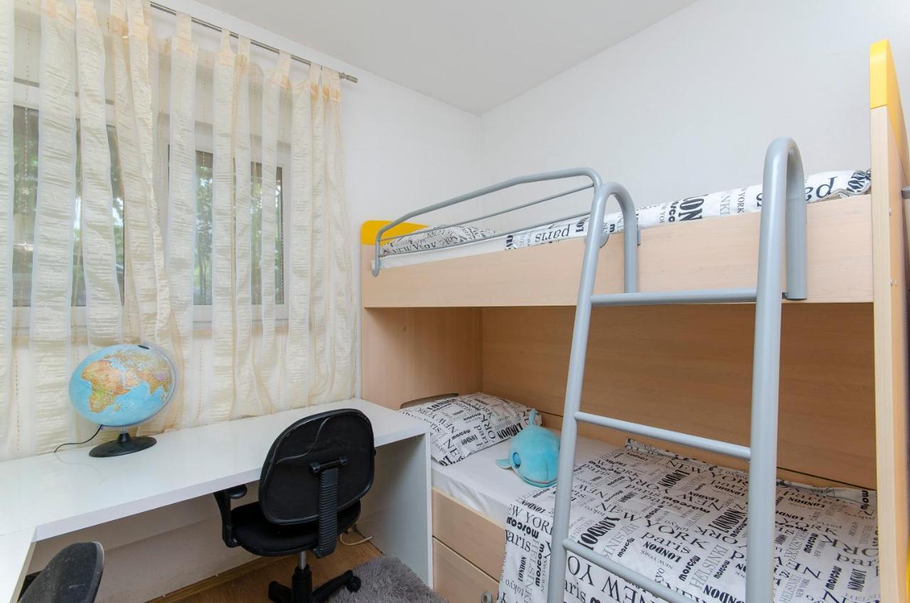 Fima Centar Stobrec Apartment *