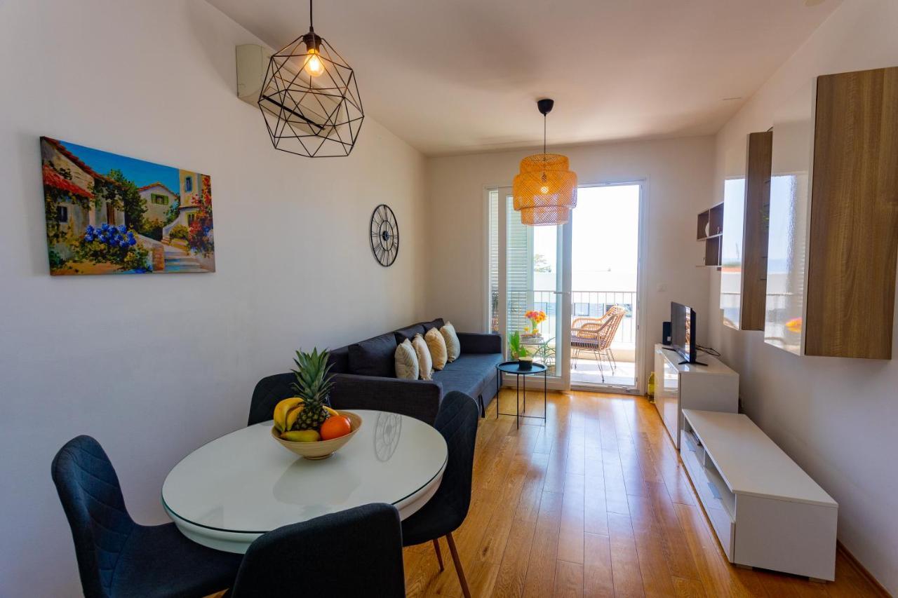 Apartment Allora With Panoramic Sea View