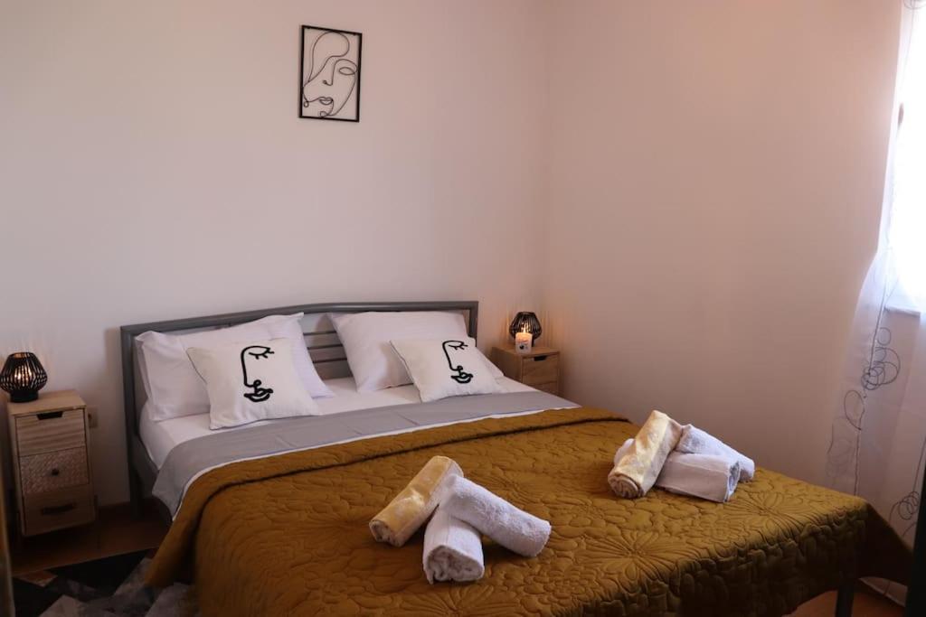 Kikaso - Near Mall Of Split, Free Parking * Split