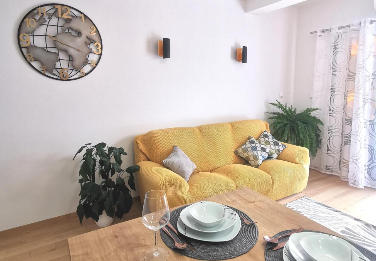 Relax And Enjoy Stobrec Apartment Split
