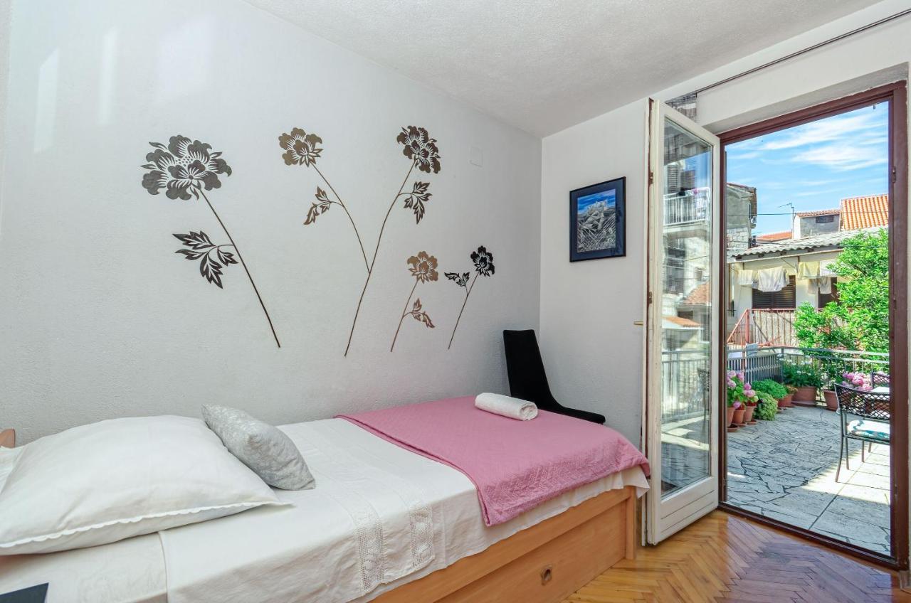 House Rose In Center Ferienhaus Split