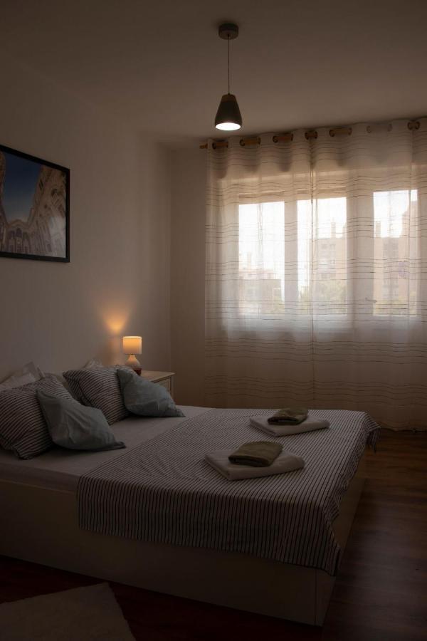 Larus Apartment