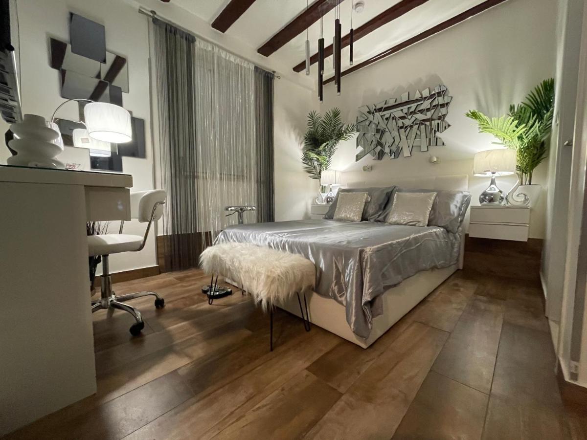 Guest house Spalatum New Chic & With Kitchen And Terrace - Centre