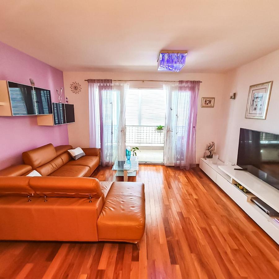 Apartment Azure *close To The Split